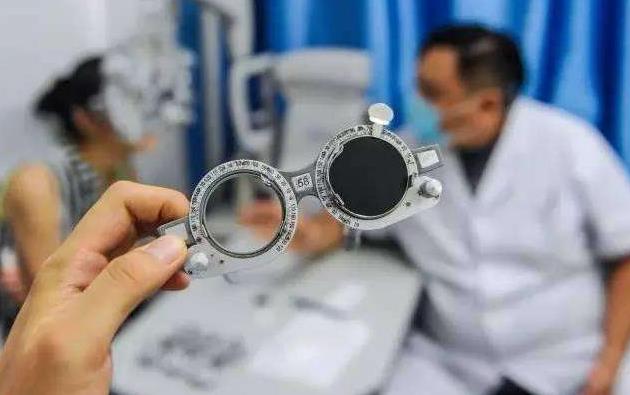 選配眼鏡掌握六個(gè)關(guān)鍵點(diǎn)，佩戴舒適不頭暈